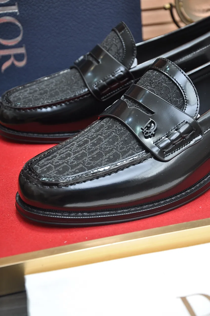 Men's shoes 💰560💶[Dior] (water-dyed cowhide lining) Dior original 1:1 high-quality factory, imported original materials, imported raw cowhide, water-dyed cowhide lining, original TPU outsole, code number: 38-44